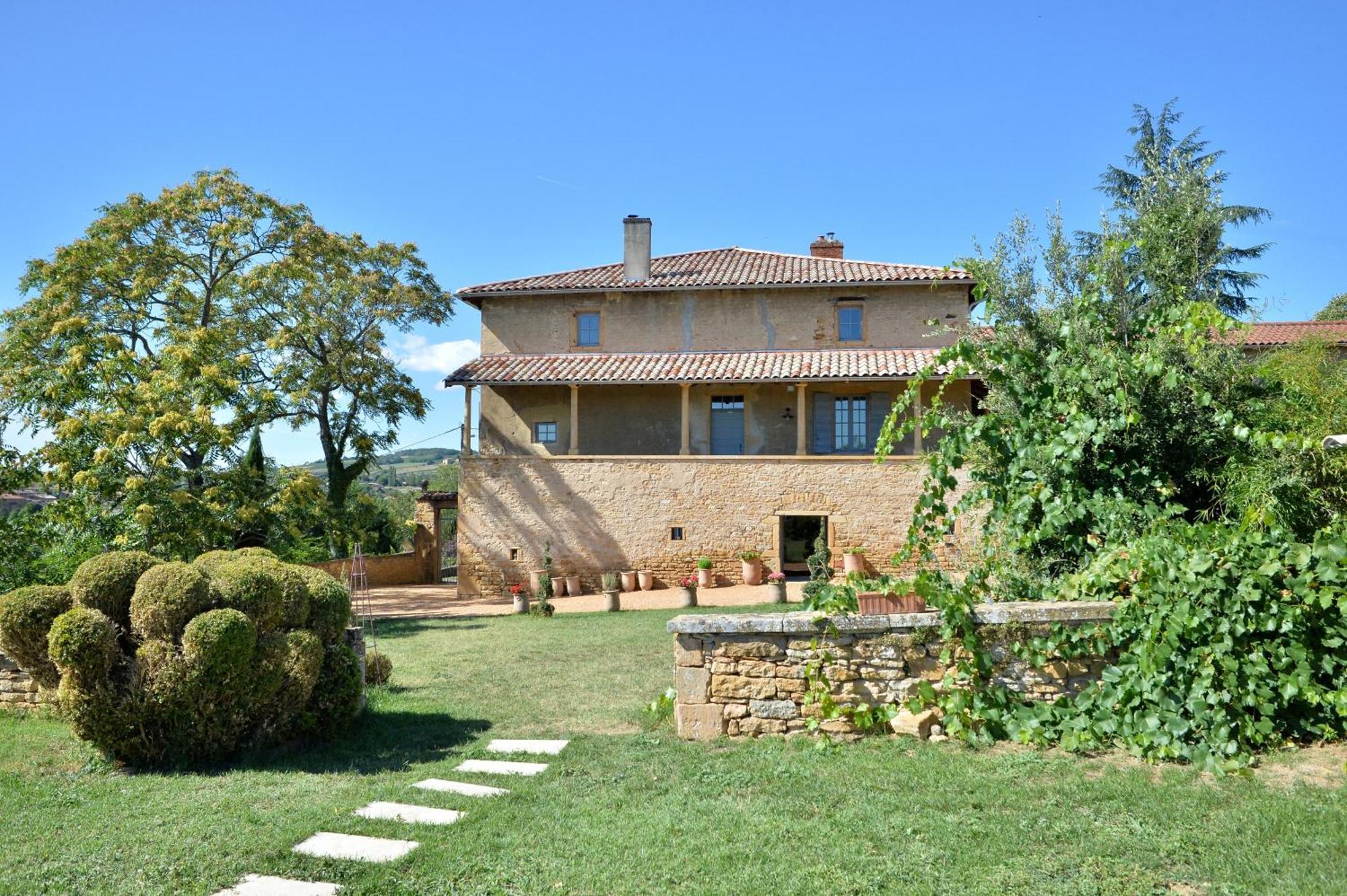Le Clos Zelie Pouilly-le-Monial ภายนอก รูปภาพ