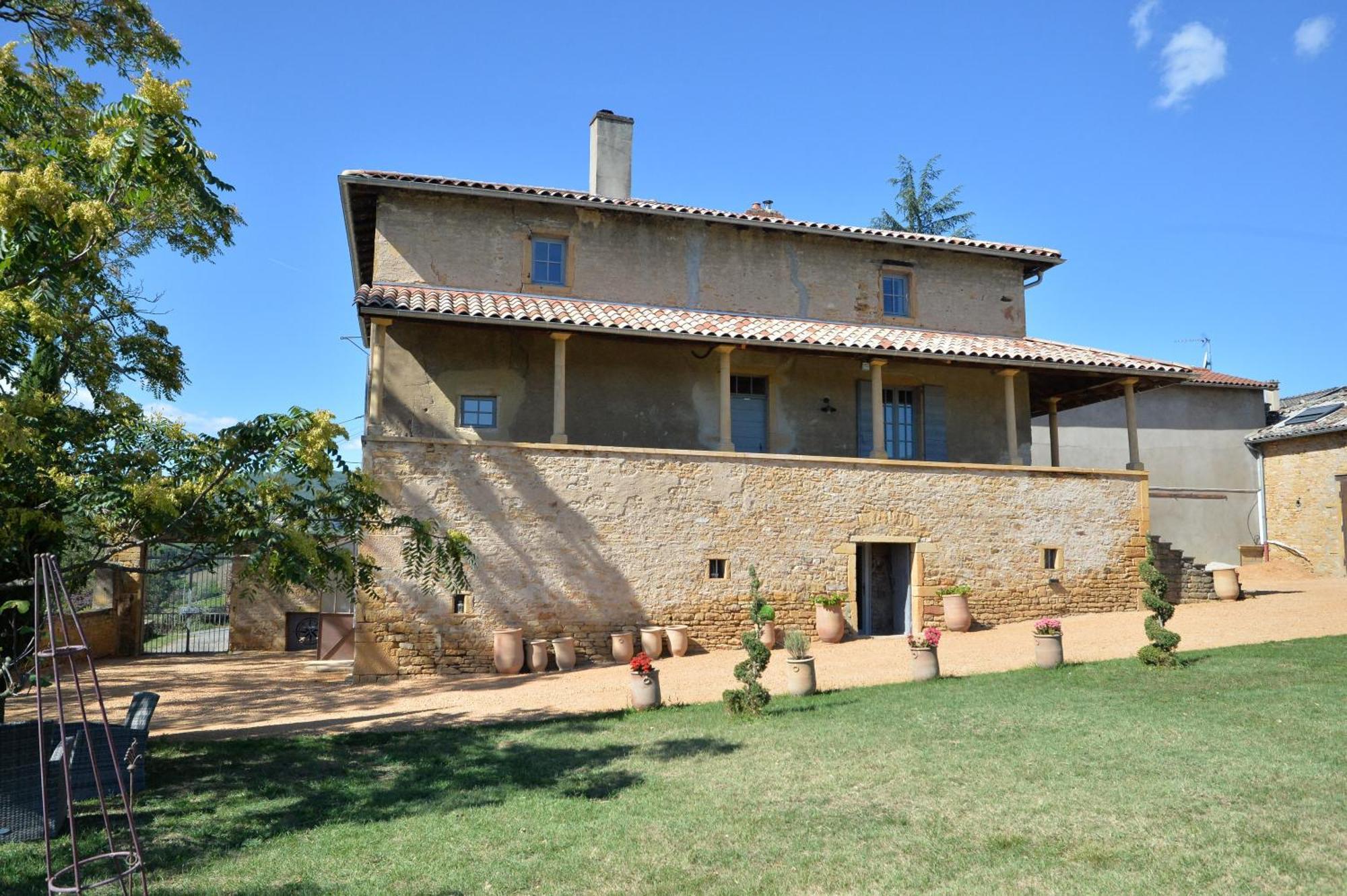 Le Clos Zelie Pouilly-le-Monial ภายนอก รูปภาพ